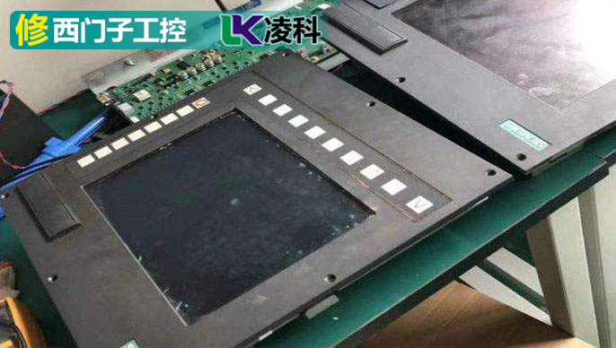 西门子数控系统无显示故障维修